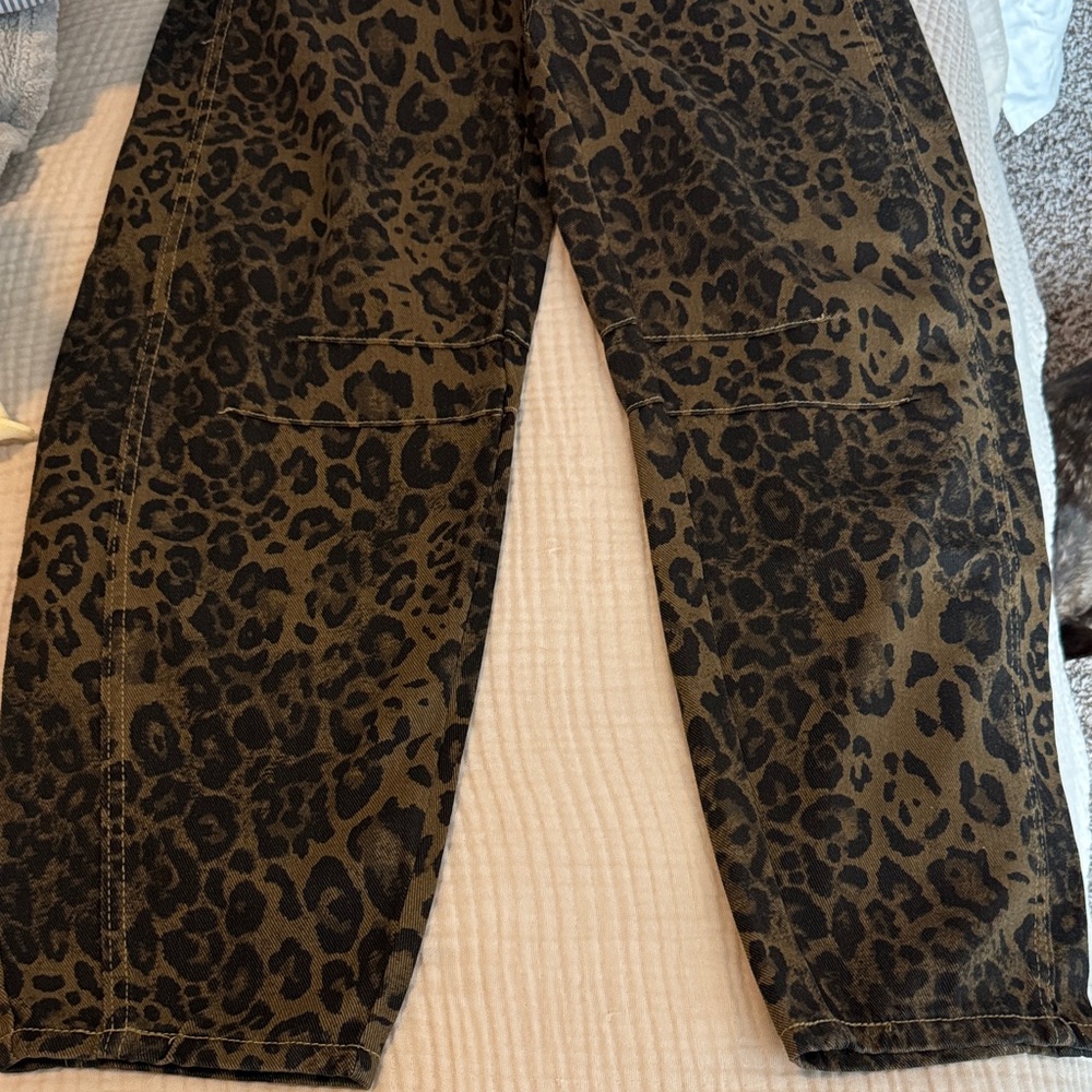 Boutique Brand Leopard Print Barrel Jeans View 2